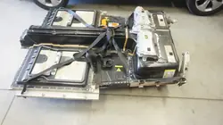 Batería Volvo OEM 32361092 78 Ah Usada Izquierda +