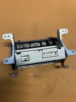 Toyota Yaris I Kassettengerät OEM 86110-52030-c0