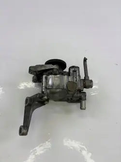 Pompe de direction assistée BMW OEM 7652974 E60/E61/E63