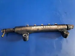 Rail d'injection Nissan OE 9SP40 11 pour Pathfinder 2.5 DCI