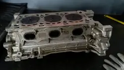 OEM 90352083F Culasse Gauche Moteur 3.6L