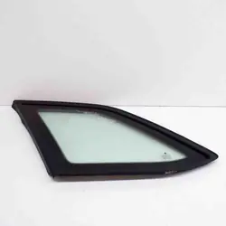 Ventana trasera izquierda usada OEM 6V9845297A Skoda Fabia III