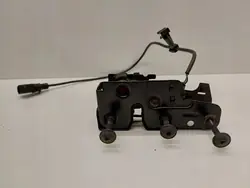 Audi OE 8K0823509A motorhuv lås