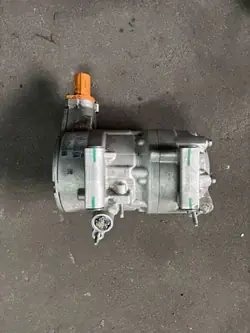 Compresseur de climatisation OEM 9852108480 Peugeot 3008 II Hybride