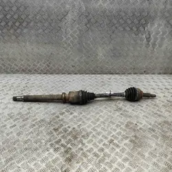 Fram höger axel Ford Transit Custom Minibus