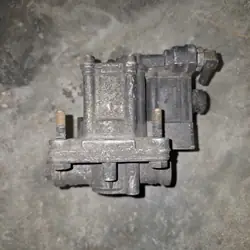 EPB-jarruventtiili OEM 0044299144 Actros MP2/MP3:lle