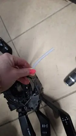 Airbag-remsa strömbrytare montering OEM 255678437R