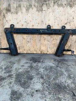 OEM BELKA POD CHŁODNICE - Renault Clio IV 0.9 TCE