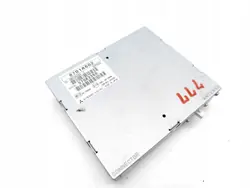 Mitsubishi L200 Antennförstärkare OEM 8701A602