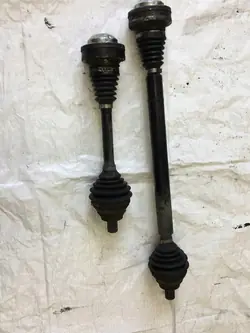 Vänster Höger Framskärmsaxel Audi A4 B6 B7 2.0