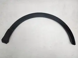 Audi Q2 2016 Para-lamas Traseiro Esquerdo OEM 81A853817A