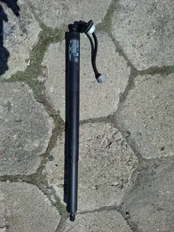 Elektrisk baklucka aktuator Dodge Durango 68333902AB