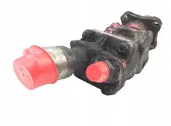 Bomba hidráulica Volvo SCP-047L - Pieza usada