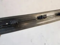 BMW Katkonivel Nauha Vasen OEM 7128745 - Käytetty