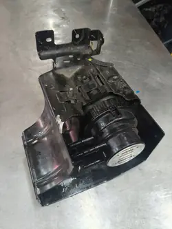Boîtier filtre à carburant CNE380 pour Ford Ranger 3.2 Tdci