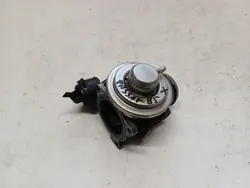 Vanne EGR VW PASSAT B5 1.9TDI 038131501G