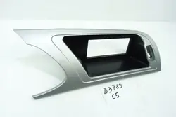 Moldura de ecrã Audi A4 B8 OEM 8K1857186E - Usado