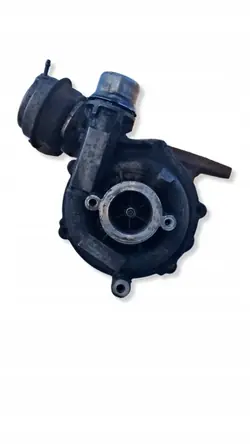 Renault Master III Turbo OEM H8200823026 - Käytetty