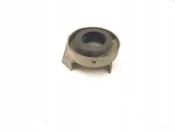 VR900200201 Etujousimen kiinnike - Toyota OE