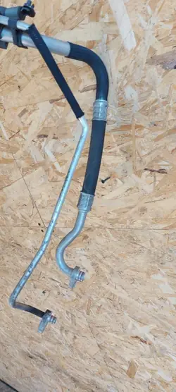 CITROEN C4 II 10-17 1.6 HDI Tuyau de Climatisation OEM 9684368380