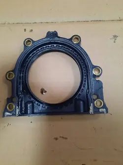 Motorutrymmesdelar VW PASSAT B5 038103171B
