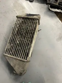Honda FR-V Intercooler OEM 127100-2270 2.2L