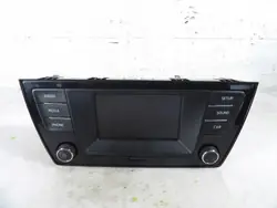 Rádio Skoda Fabia III OEM 6V0035871B - Usado