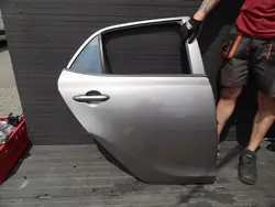 Kia Picanto III bakdörr