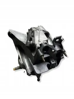 Peugeot 508 2.0 HDI 163HK Bränslefilterhus OEM 123DS-33BCDE-E577C1