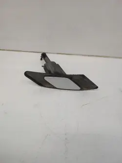 OEM 3G0955104 Höger strålkastartvättslock VW Passat B8