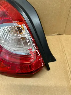 LINKES RÜCKLICHT RENAULT TWINGO II LIFT
