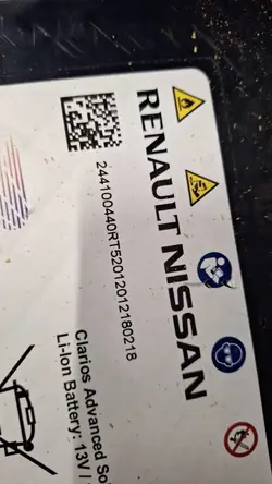 Batería Renault Arkana OEM 244100440R - 10Ah Usada