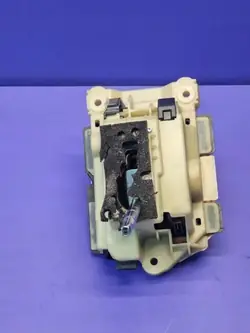 Mercedes-Benz Versnellingspook OEM A2112674424 Gebruikt