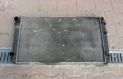 Radiador de agua Audi A8 D2 3.7 V8 230CV 94-98 4D0121251F