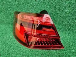 LAMPE ARRIÈRE GAUCHE AUDI A3 8V3945091
