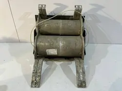 Mercedes-ilmasäiliö OEM A1643200315 - Käytetty