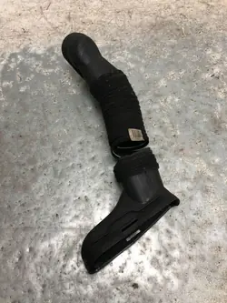 Luchtinlaatpijp Mercedes W212 AMG A6420901442