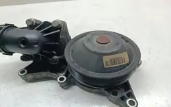 Pompe à eau BMW OE 4738428 - État utilisé