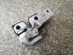 Höger motorhuvelås OEM 7E0823509F VW Transporter VI
