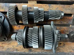 Mercedes G231-16 hoofdas voor Actros MP2/3 - Gebruikt