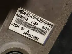 Válvula Moduladora EBS OEM 5010612854 - Usada