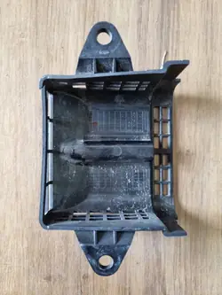 OEM 414172D000 Kytkinorjan sylinterin suojus