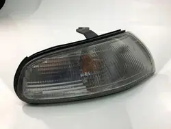 Vasen lokasuojavilkku OEM 21061612 Mazda 626 IV