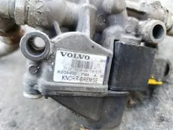 Válvula Moduladora EBS OEM 21327360 Volvo FH4