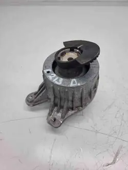 Bremsbeläge vorne OEM 2132400600 für Mercedes-Benz E