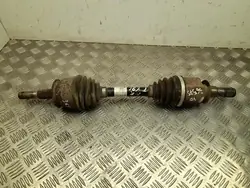 Drivaxel Nissan NP300 NAVARA 2016 Fram Vänster OEM 391004JA0B