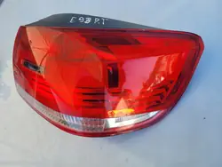 Farol OEM 480622 Para-lamas Traseiro Direito BMW E93