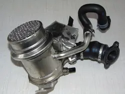 EGR-Jäähdytin VW PASSAT B8 OEM 05L131512D
