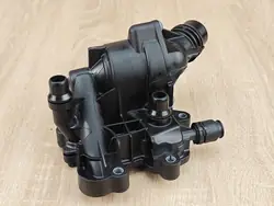 Thermostatgehäuse OEM 8581627 für BMW 2.0D