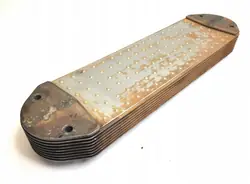 Refroidisseur d'huile moteur OEM 1675774 - Pièce Volvo